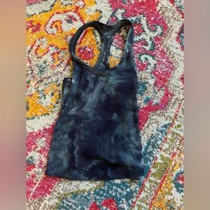 Cool racerback short tank nulu size 2